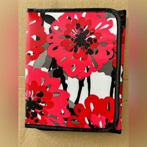 Brand new thirty one Fold it Up organizer